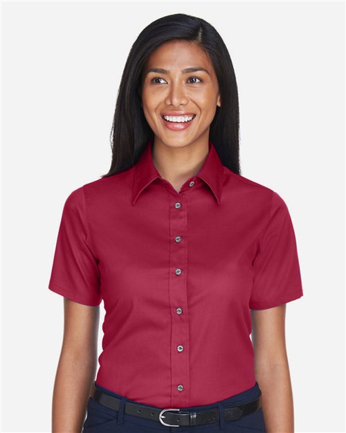 Women's Easy Blend™ Short Sleeve Twill Dress Shirt with Stain-Release